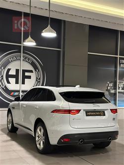 جاگوار F-Pace